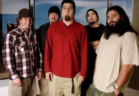 Лидер Deftones основал новую группу кадры Лидер Deftones основал новую группу кадры