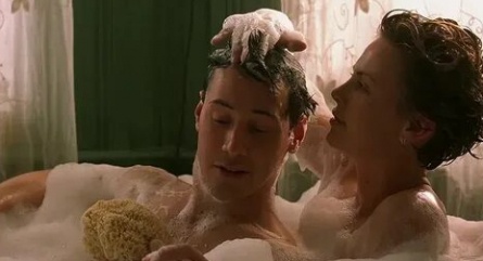 Love Mussel кадры Love Mussel кадры