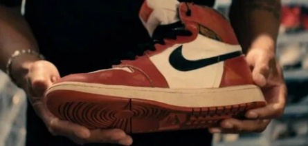 Майкл и его «джорданы» кадры