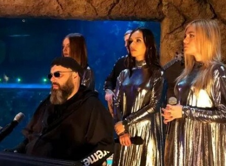 Максим Фадеев прокомментировал ситуацию с группой Serebro кадры