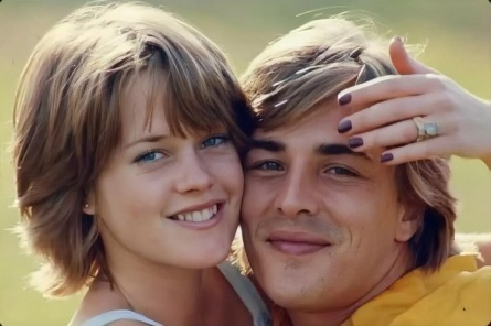 Семейные фото Мелани Гриффит и Дона Джонсона: взгляните на жизнь звездного дуэта в уникальных снимках кадры