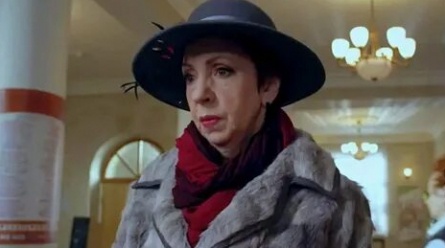 Между нами, девочками кадры