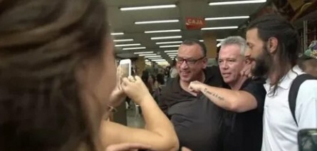 Миллиардеры с Павлом Демидовичем кадры