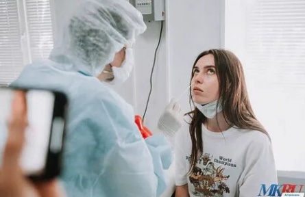 Миронов рассказал, почему сдавал тест на коронавирус дважды кадры