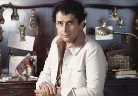 Мистер Бирадари кадры