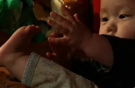 Младенец кадры