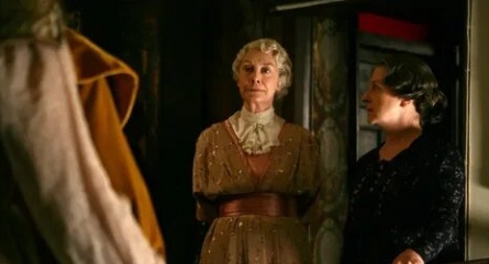 Мрачный дом кадры