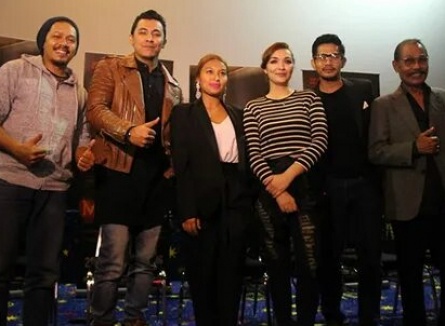 Мунафик кадры