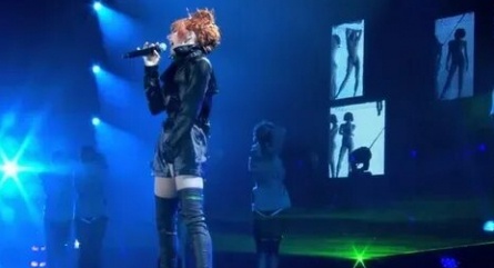 Mylène Farmer: Stade de France кадры Mylène Farmer: Stade de France кадры