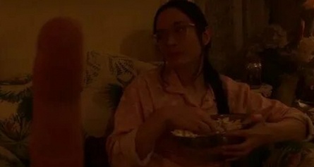 Нападение гигантского нечеткого пальца кадры Нападение гигантского нечеткого пальца кадры