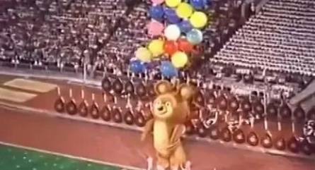 Наш ласковый Миша кадры