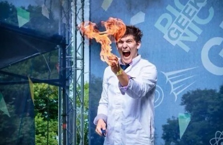 Наукомания кадры