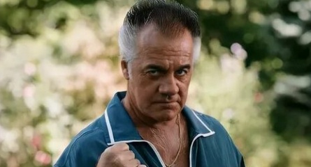 Названа причина смерти актера Клана Сопрано кадры