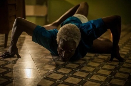 Исторические рекордсмены: Топ-3 ужасов и триллеров в истории кинематографа кадры