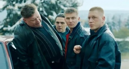 Неприличные деньги кадры Неприличные деньги кадры