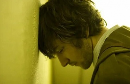 Неубранные постели кадры