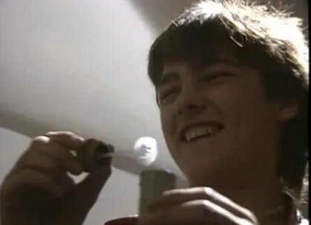 Ласковый май - фильм, который покорил даже непоклонницу Юры Шатунова: история любви, захватывающая дух кадры