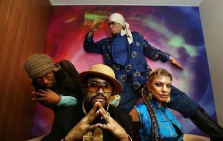 Новый клип Black Eyed Peas посвящен японцам кадры