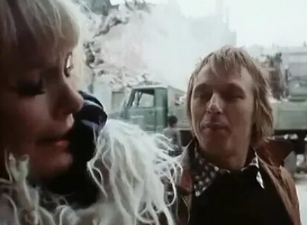 Один из нас двоих кадры