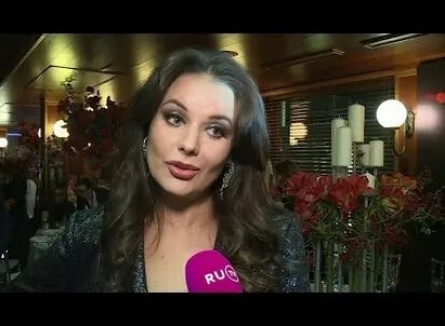 Оксана Федорова раздала награды парам года кадры