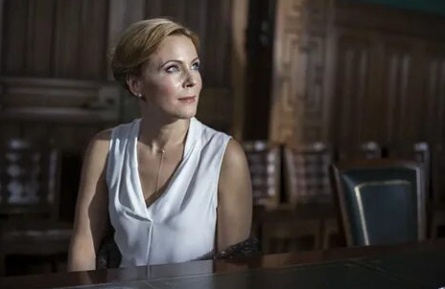 Осиное гнездо кадры