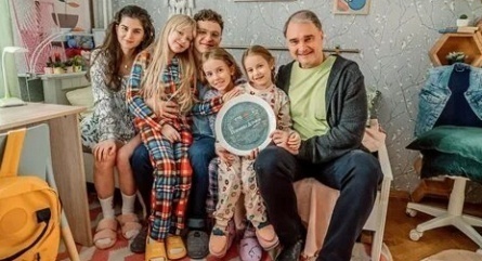 Папины дочки. Новые кадры