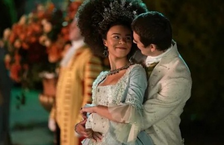 Пять жён, один король: захватывающая история любви и власти в Таиланде кадры