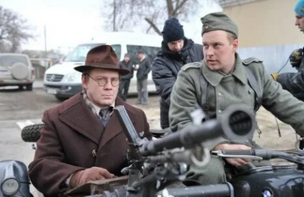 Переводчик кадры Переводчик кадры