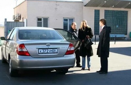 Первое правило королевы кадры Первое правило королевы кадры