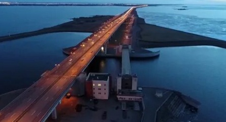 Петербургская дамба. Уникальный щит кадры