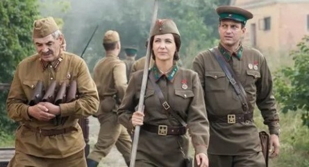 По законам военного времени кадры По законам военного времени кадры