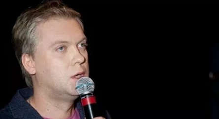 Поборовший COVID Светлаков пожаловался на постоянную усталость кадры Поборовший COVID Светлаков пожаловался на постоянную усталость кадры