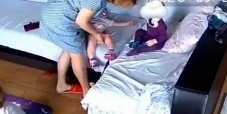 Отягощенная карма: почему дети умирают в руках своих родителей? кадры Отягощенная карма: почему дети умирают в руках своих родителей? кадры