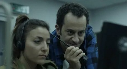 Под чужим флагом кадры