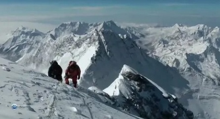 Покорение Эвереста кадры