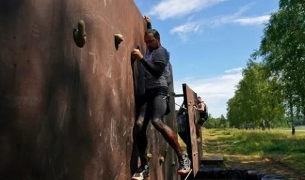 Полигон Гонка героев кадры