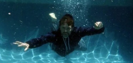 Poor Greg Drowning кадры Poor Greg Drowning кадры
