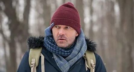 Посторонняя кадры Посторонняя кадры