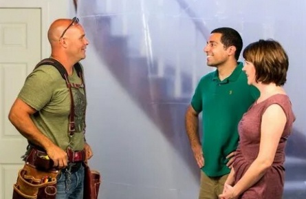 Предоставьте это Брайану кадры