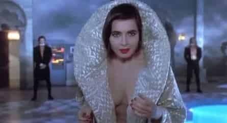 Призрак. Супергерой кадры