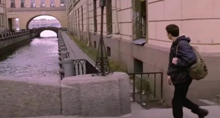 Прогулка по городу кадры