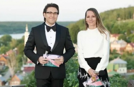 Прямая линия. Прямая трансляция кадры Прямая линия. Прямая трансляция кадры