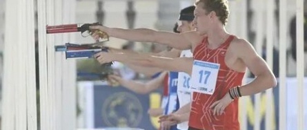 Пятиборец кадры