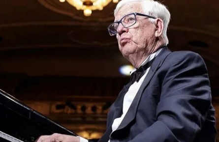 Раймонд Паулс справил 75-летие кадры