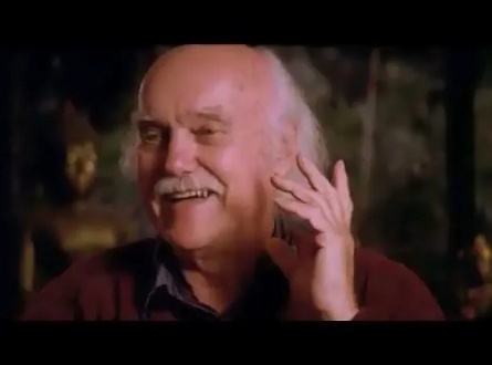 Рам Дасс: Неистовая благодать кадры