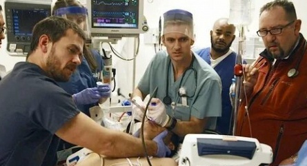 Реанимация кадры