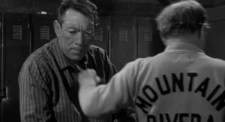 Реквием по тяжеловесу кадры