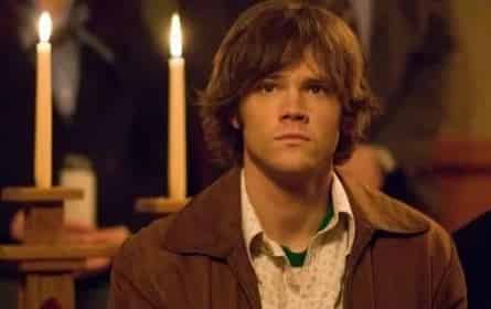 Рождественский коттедж кадры