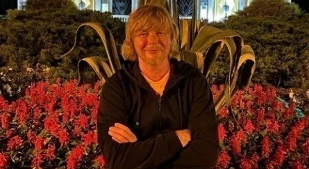 Рыжий Иванушка отметил 41-летие кадры Рыжий Иванушка отметил 41-летие кадры