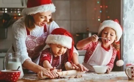 С салатами и вкусностями: Воробьев мечтает провести Новый год с мамой кадры